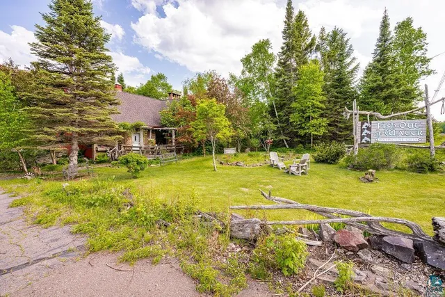 $595,000 | 6146 Highway 61, Silver Bay, MN 55614