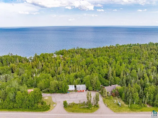 $595,000 | 6146 Highway 61, Silver Bay, MN 55614