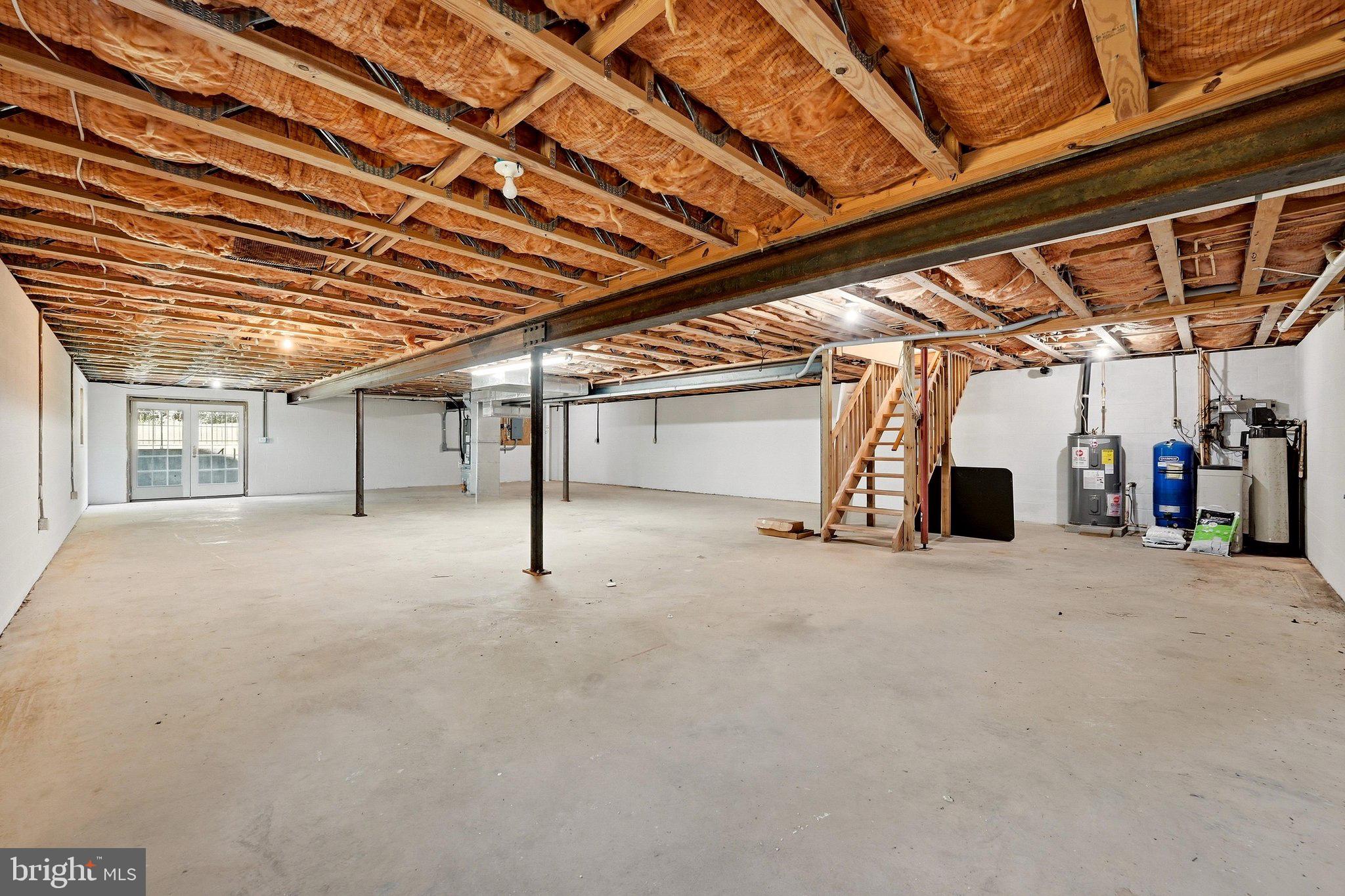 2983 Old Winchester Road Boyce, VA 22620 - Photo 46 of 98 The basement is the footprint of the home.