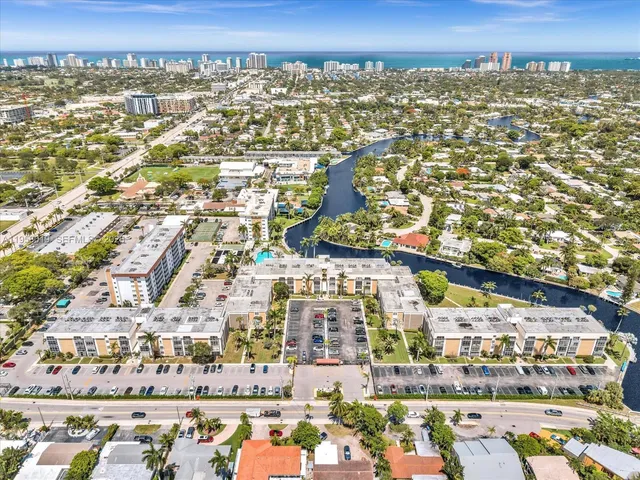 $2,080 | 3020 Northeast 16th Avenue, Unit 204, Oakland Park, FL 33334