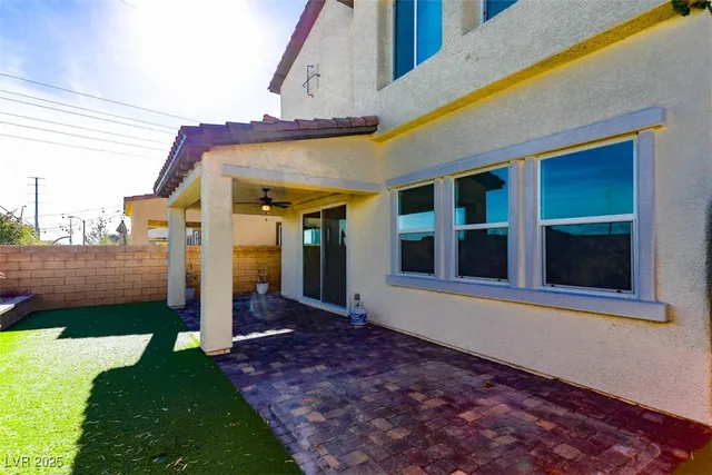 $2,995 | 8036 Foxfield Springs Street, Las Vegas, NV 89166