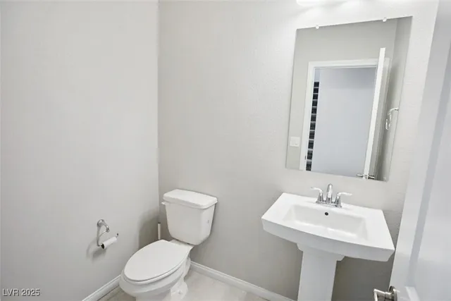 $2,995 | 8036 Foxfield Springs Street, Las Vegas, NV 89166