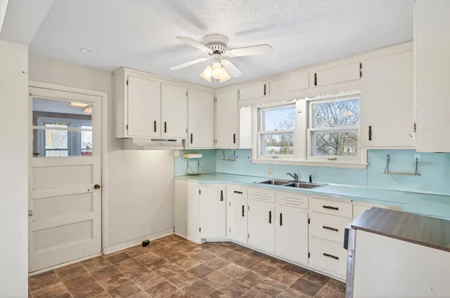 $279,900 | 909 Pacific Avenue, Waverly, MN 55390