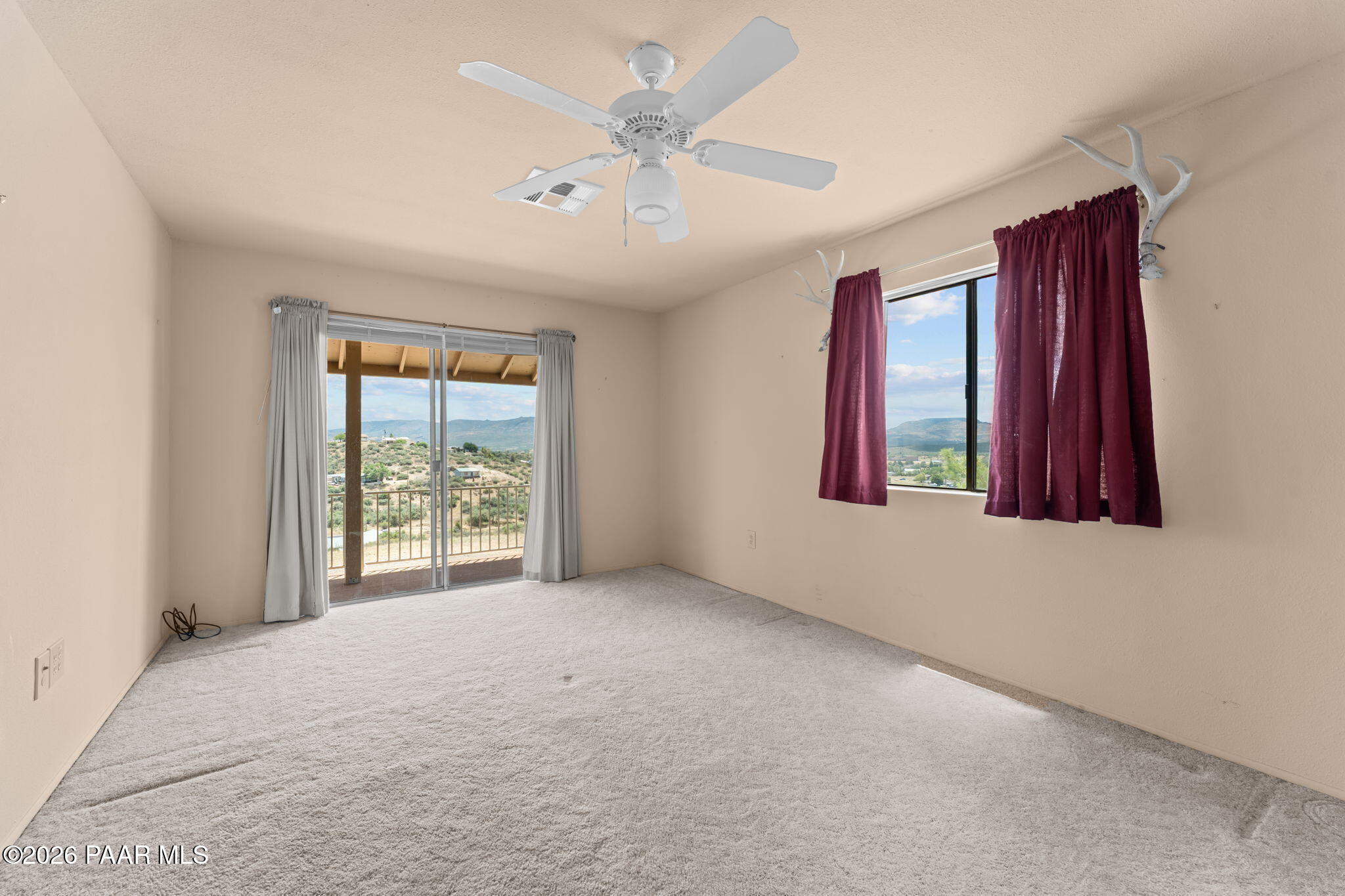 18112 Spoon Road Peeples Valley, AZ 86332 - Photo 12 of 30 Upstairs Bedroom 1