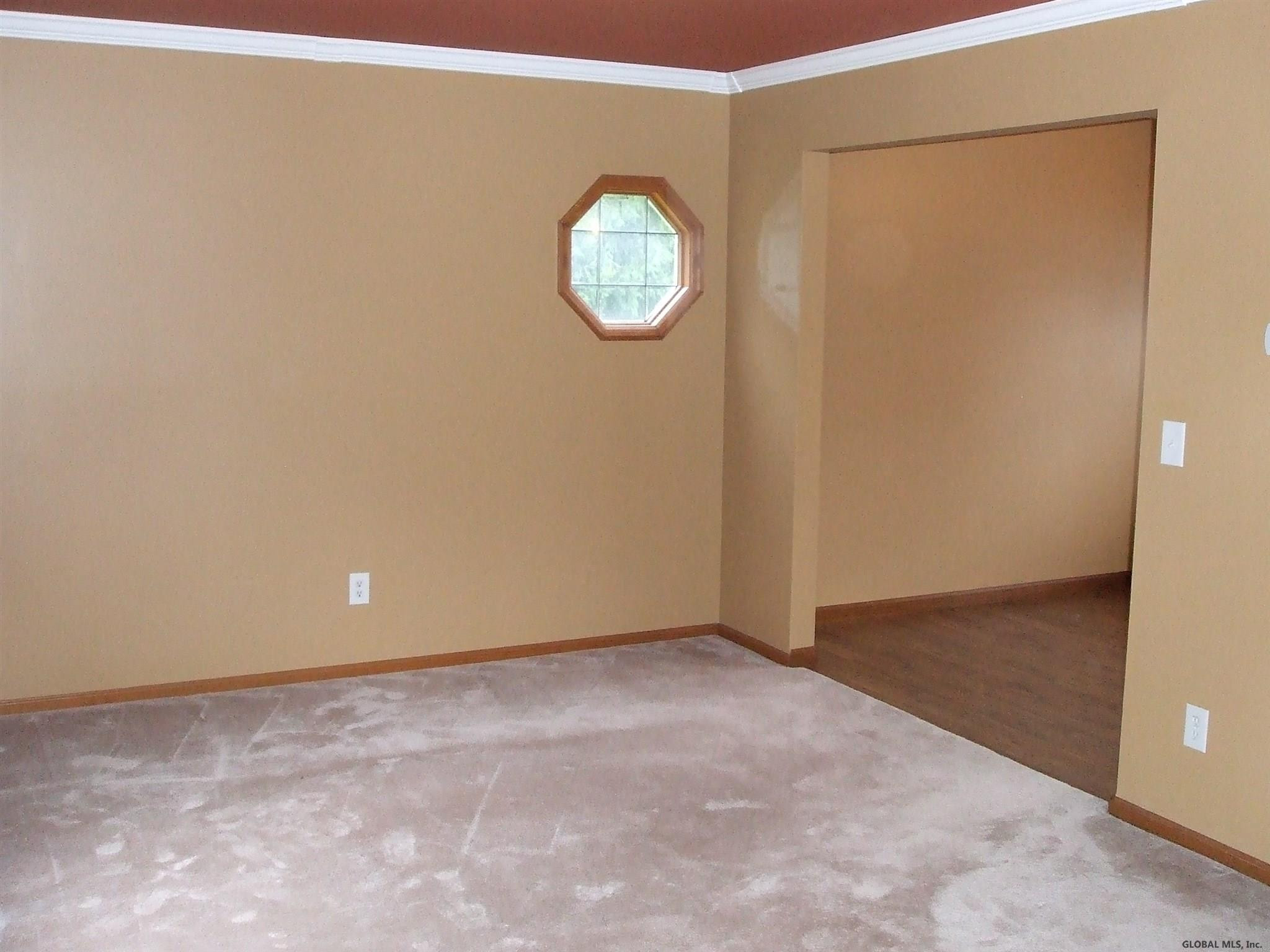 251 Phillips Road Rotterdam, NY 12306 - Photo 18 of 67 Photo 18