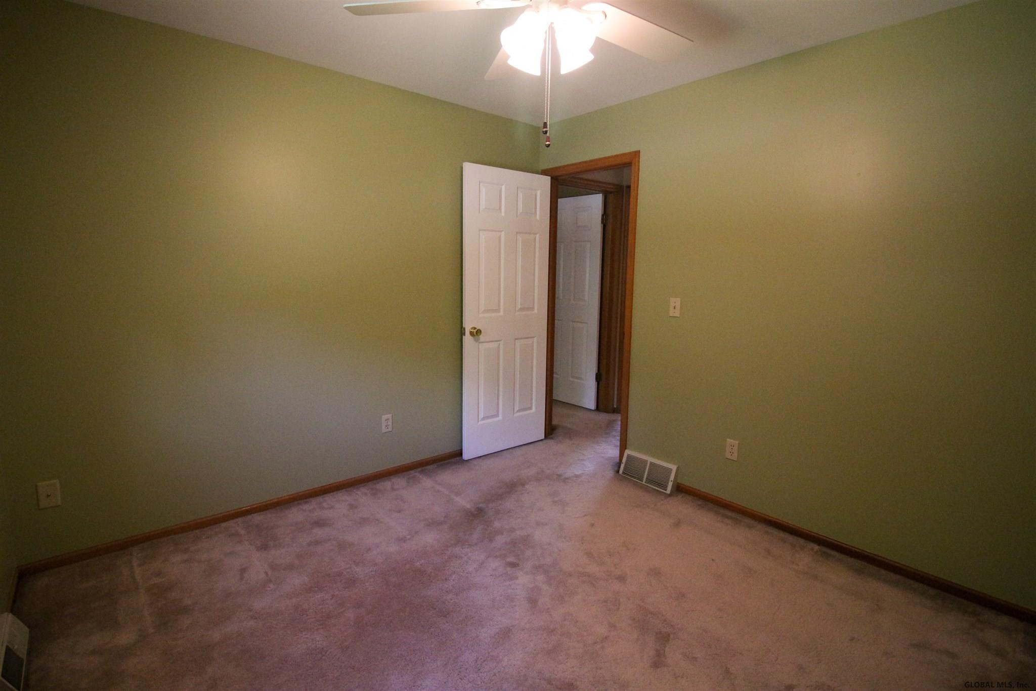 251 Phillips Road Rotterdam, NY 12306 - Photo 32 of 67 Photo 32