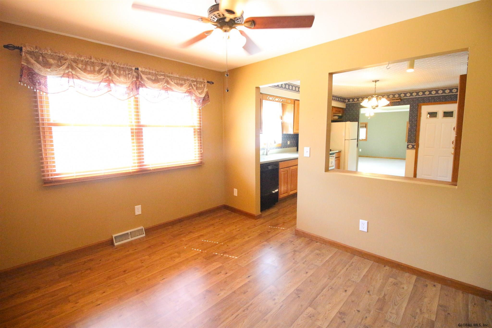 251 Phillips Road Rotterdam, NY 12306 - Photo 8 of 67 Photo 8