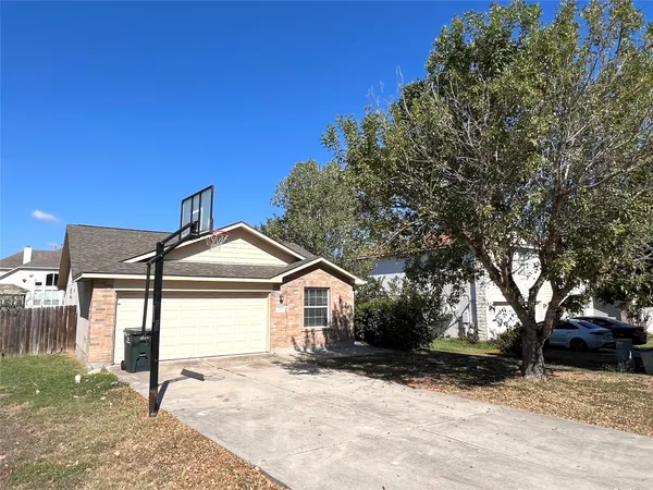 $1,795 | 125 Dandelion Loop, Kyle, TX 78640