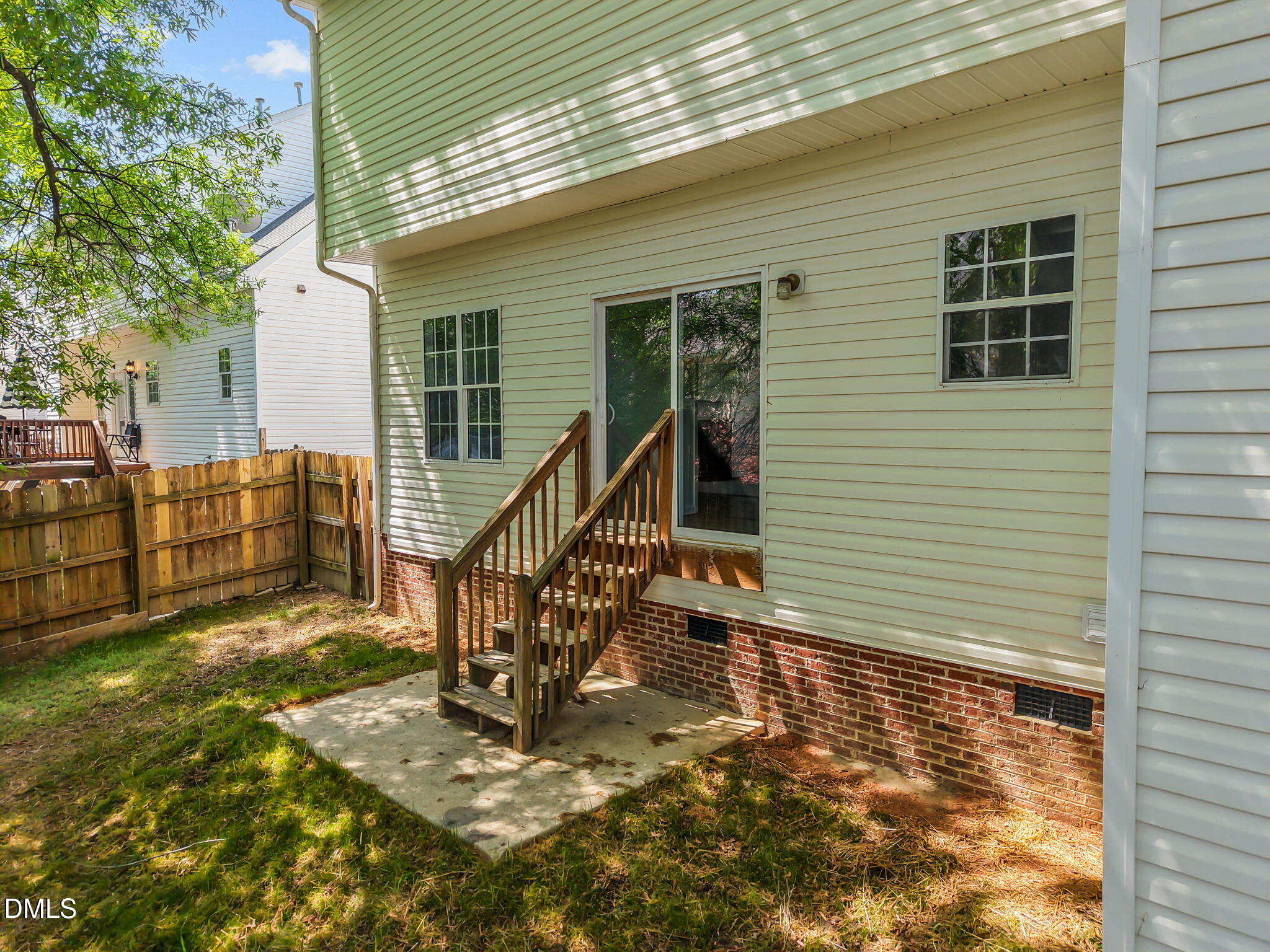 640 Hanska Way Raleigh, NC 27610 - Photo 37 of 51 17-web-or-mls-DJI_20260402124121_0958_D