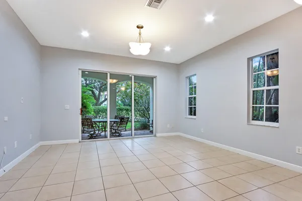 $6,700 | 1904 Flower Drive, Palm Beach Gardens, FL 33410