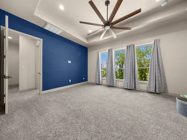 $925,000 | 128 Strada Luca, Florence, TX 76527