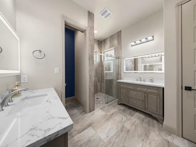 $925,000 | 128 Strada Luca, Florence, TX 76527