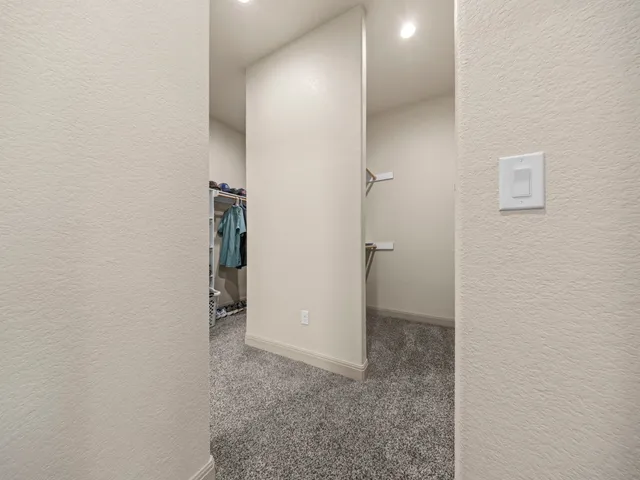 $925,000 | 128 Strada Luca, Florence, TX 76527