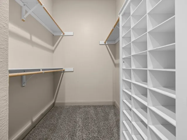 $925,000 | 128 Strada Luca, Florence, TX 76527