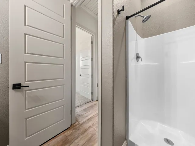 $925,000 | 128 Strada Luca, Florence, TX 76527