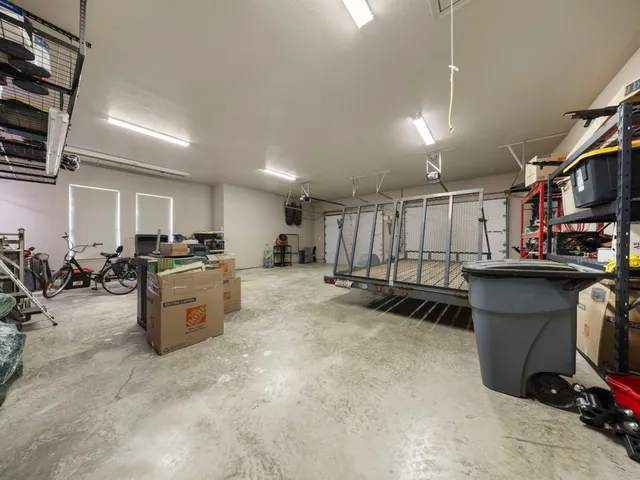 $925,000 | 128 Strada Luca, Florence, TX 76527