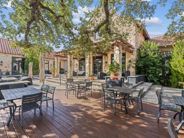 $925,000 | 128 Strada Luca, Florence, TX 76527