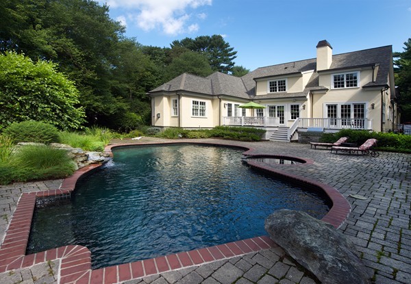 61 Lehigh Road Needham, MA 02492 - Photo 1 of 16