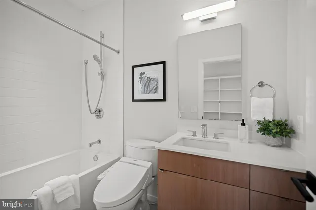 $3,200,000 | 2318 North Richmond Street, Arlington, VA 22207