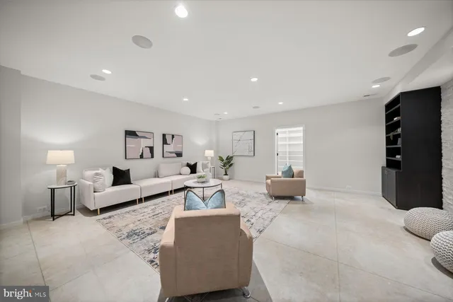 $3,200,000 | 2318 North Richmond Street, Arlington, VA 22207