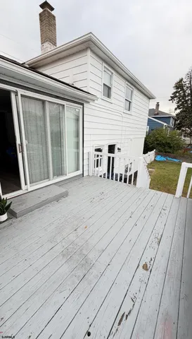 a view of a house with roof deck