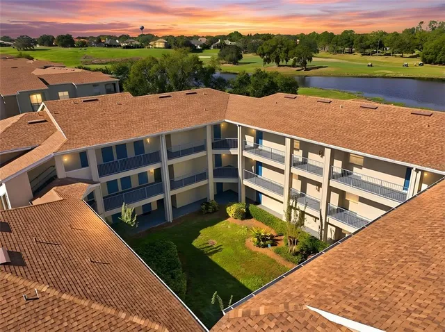 $145,000 | 7340 Westpointe Boulevard, Unit 332, Orlando, FL 32835