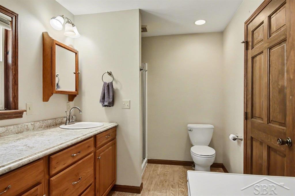 15251 Geddes Road Hemlock, MI 48626 - Photo 9 of 41