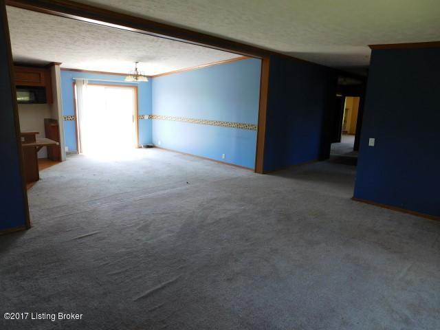 561 Fields Road Sadieville, KY 40370 - Photo 28 of 35 Living Room (3)