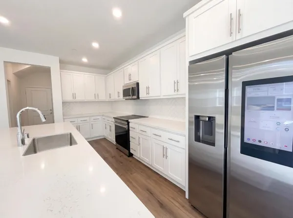 $890,000 | 408 North Palm Spgs Way, Tracy, CA 95391