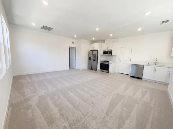 $890,000 | 408 North Palm Spgs Way, Tracy, CA 95391