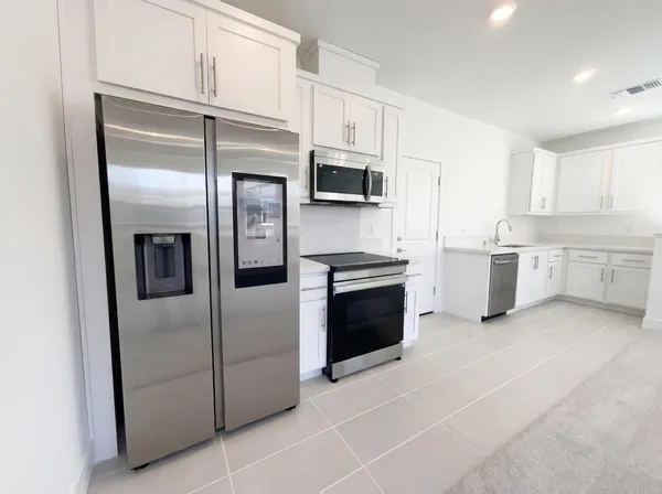 $890,000 | 408 North Palm Spgs Way, Tracy, CA 95391