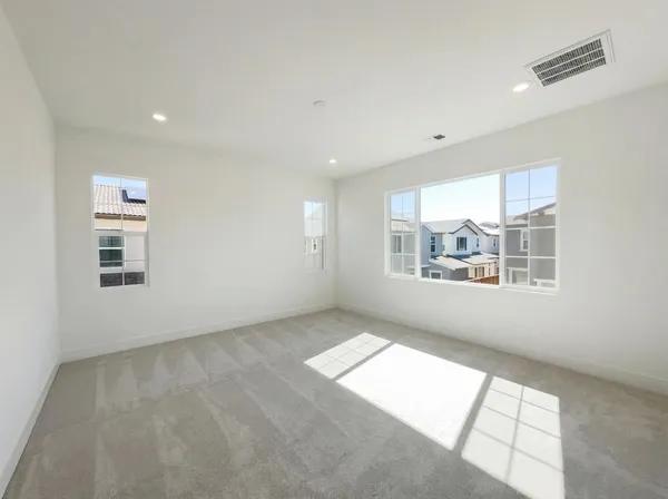 $890,000 | 408 North Palm Spgs Way, Tracy, CA 95391