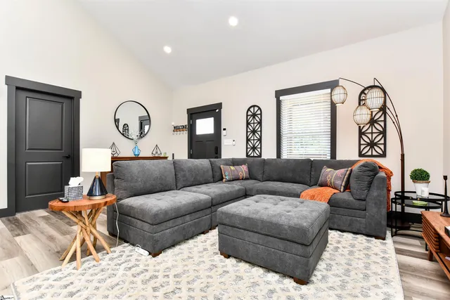 $378,000 | 71 Dorsey Avenue, Greenville, SC 29611