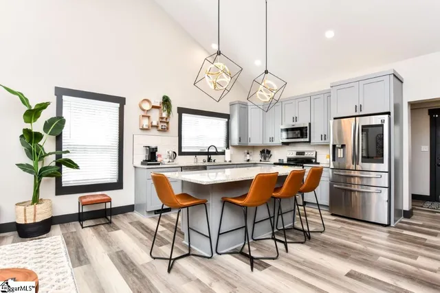 $378,000 | 71 Dorsey Avenue, Greenville, SC 29611