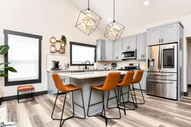 $378,000 | 71 Dorsey Avenue, Greenville, SC 29611