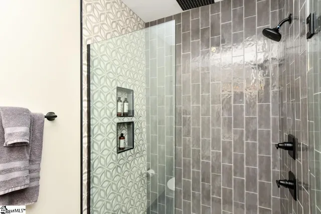 $378,000 | 71 Dorsey Avenue, Greenville, SC 29611