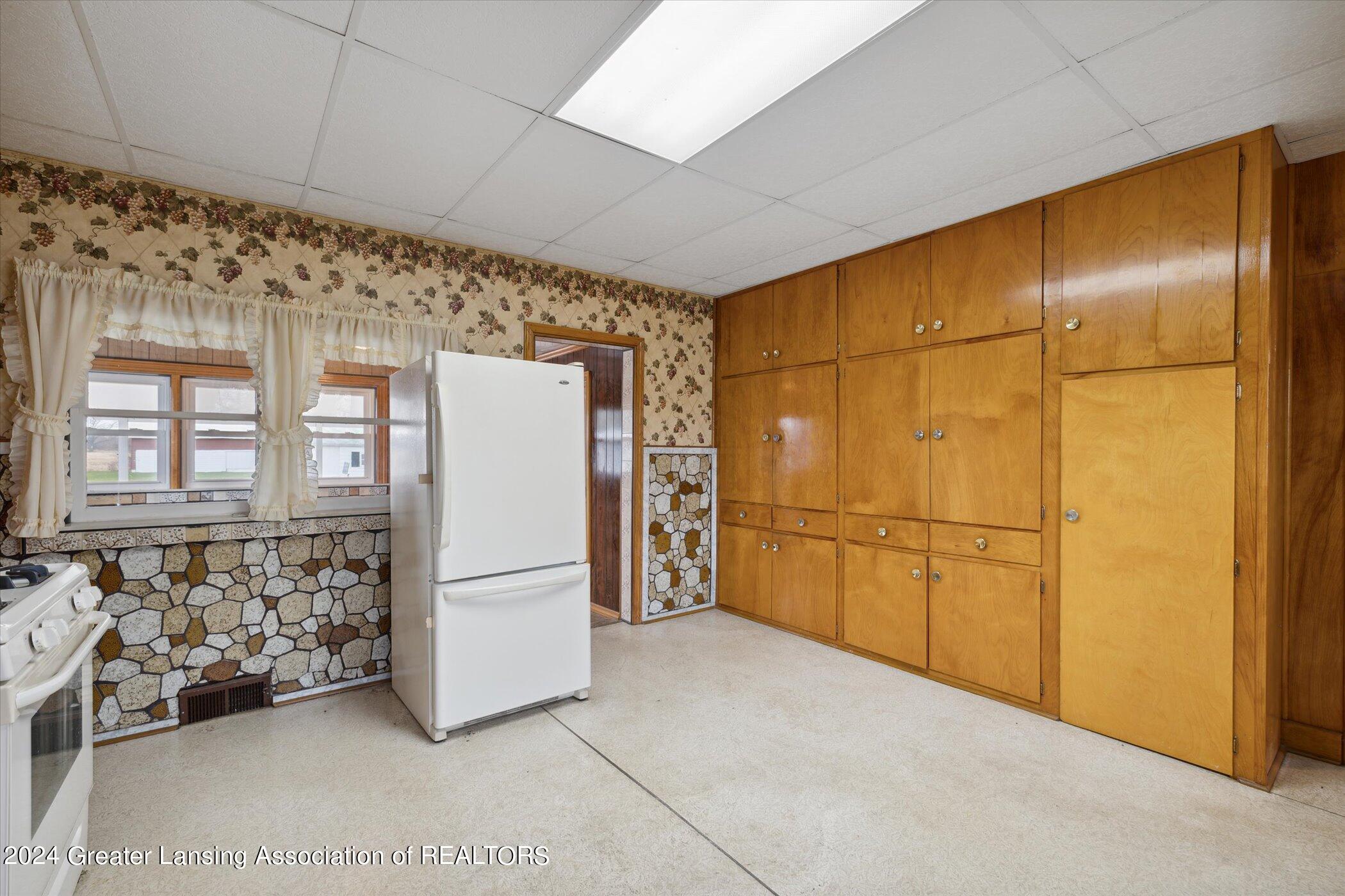 1701 West Wilkinson Road Owosso, MI 48867 - Photo 9 of 38 14-1701-W-Wilkinson-Rd-Owosso-MI-48867-W