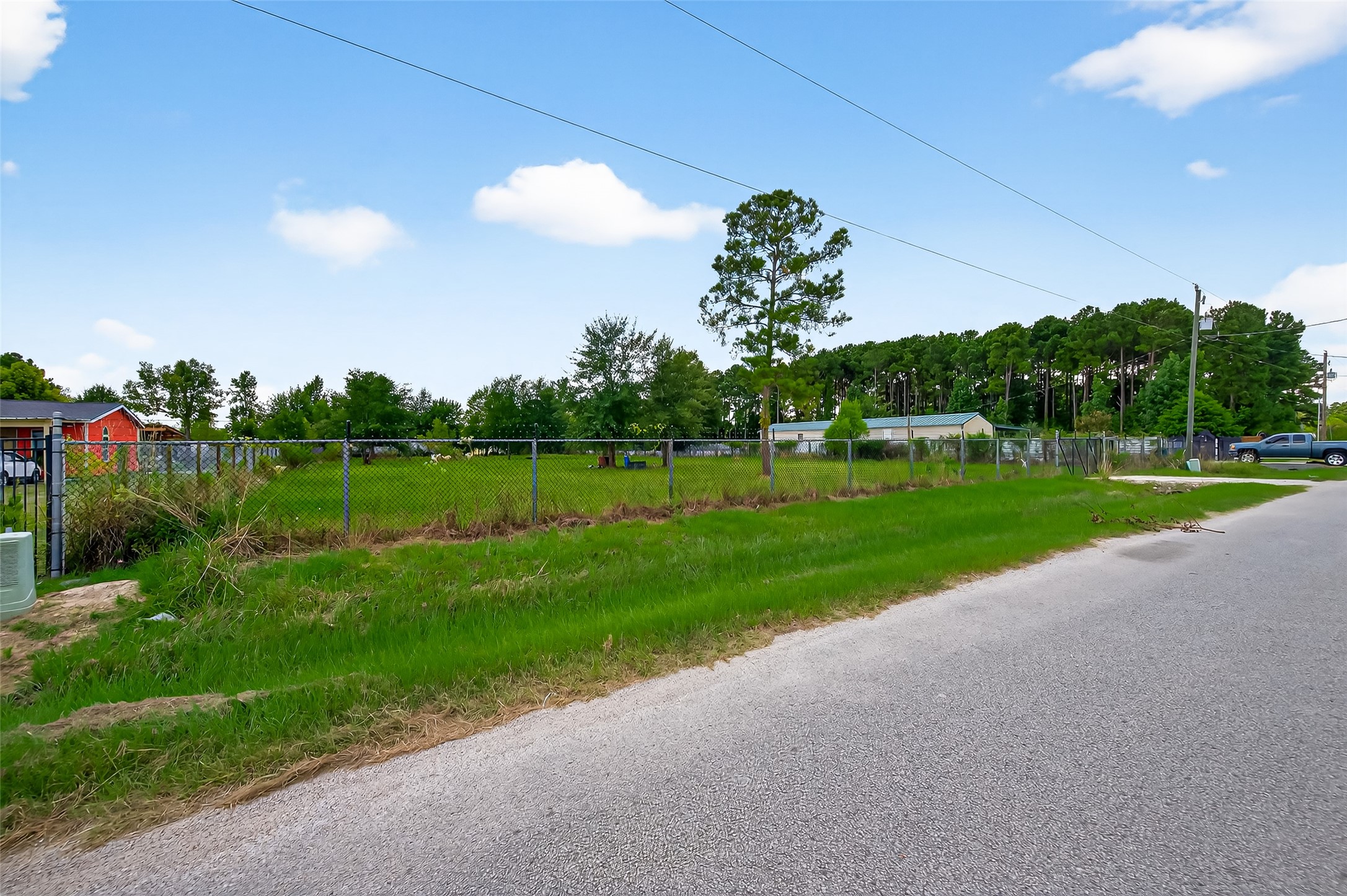 2425 County Road 3479 B Cleveland, TX 77327 - Photo 12 of 14