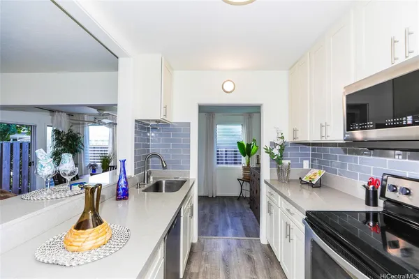 $4,800 | 434 Opihikao Place, Unit 561, Honolulu, HI 96825