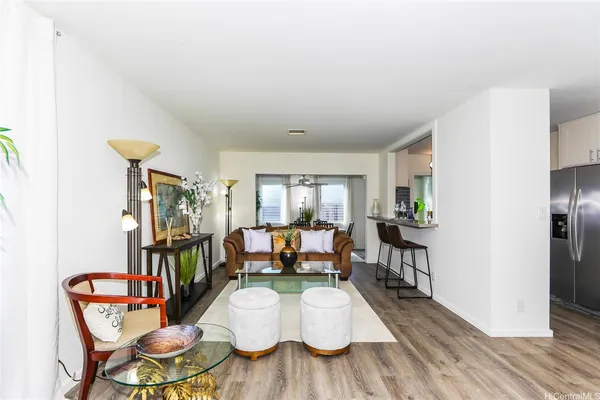 $4,800 | 434 Opihikao Place, Unit 561, Honolulu, HI 96825