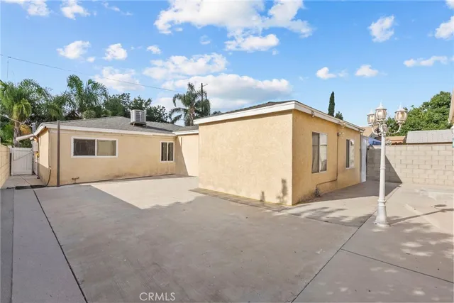 $4,500 | 18621 Bryant Street, Northridge, CA 91324