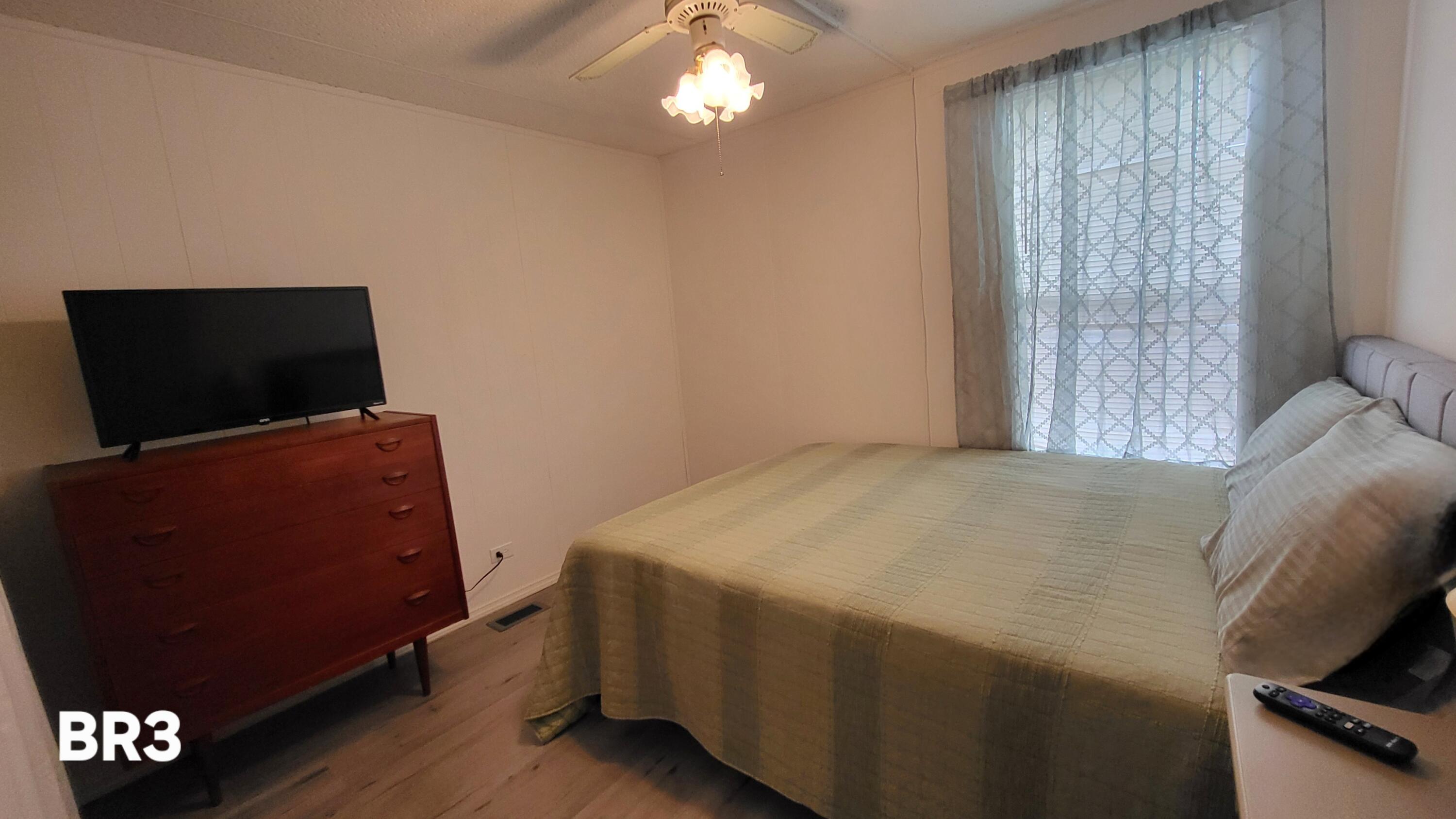 1013 9th Street Okeechobee, FL 34974 - Photo 21 of 39 20260601_120119