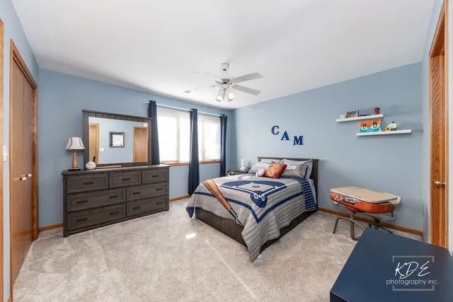 $400,000 | 11 Warner Circle, Lemont, IL 60439