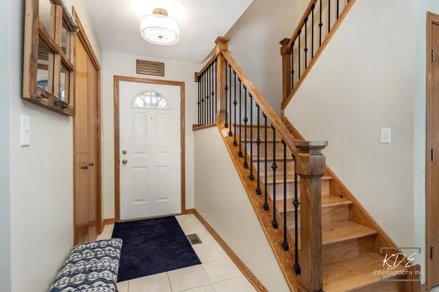 $400,000 | 11 Warner Circle, Lemont, IL 60439