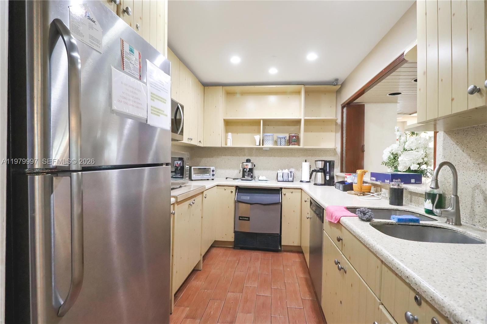 14141 Southwest 146th Terrace Miami, FL 33186 - Photo 37 of 48