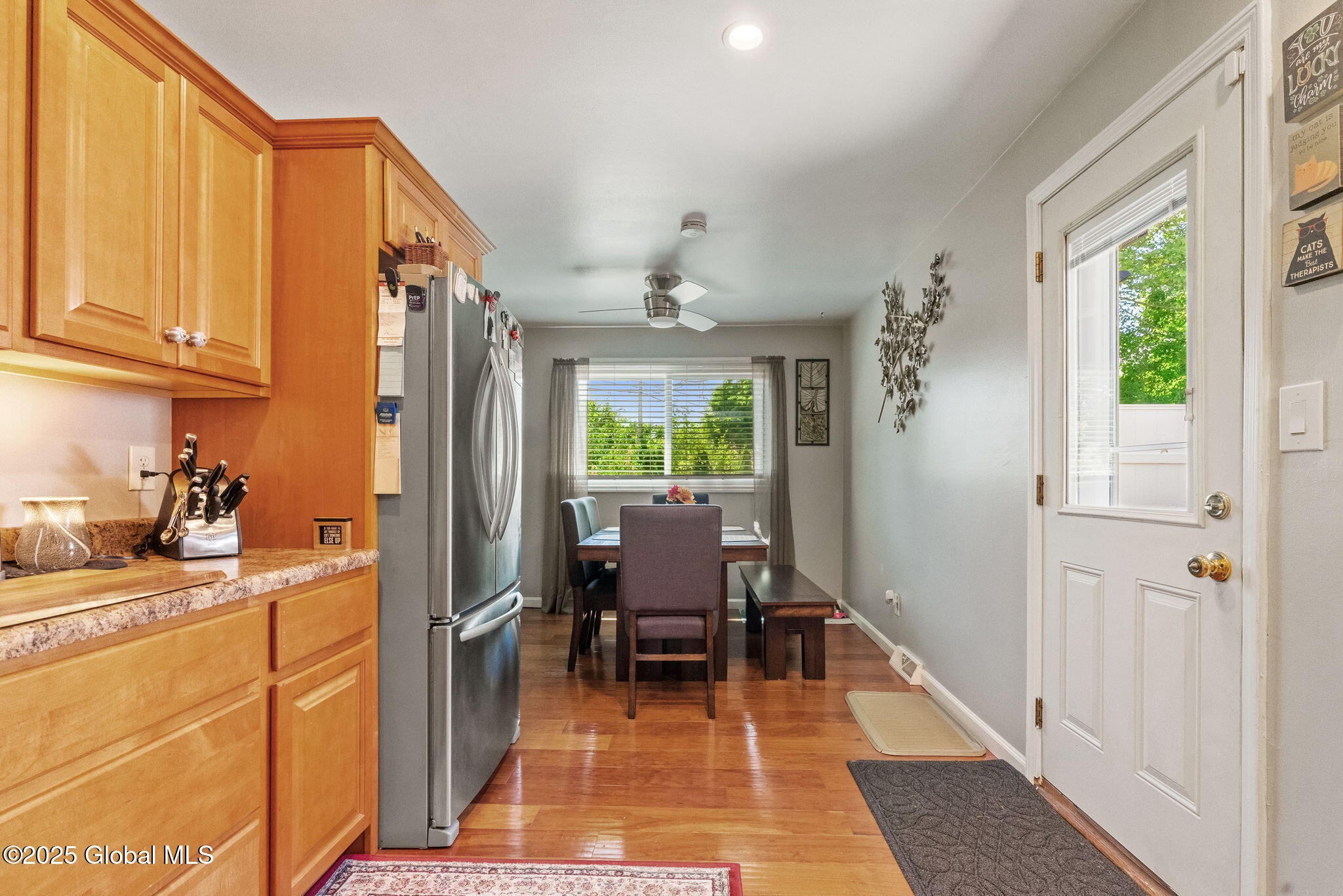 462 Russell Road Albany, NY 12203 - Photo 13 of 38 13