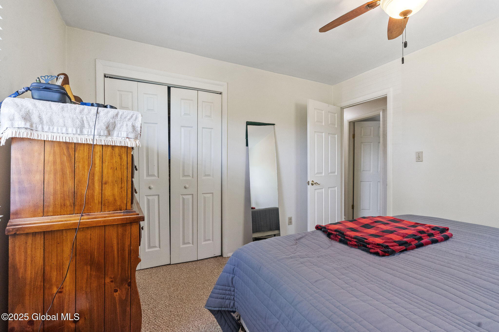 462 Russell Road Albany, NY 12203 - Photo 15 of 38 15