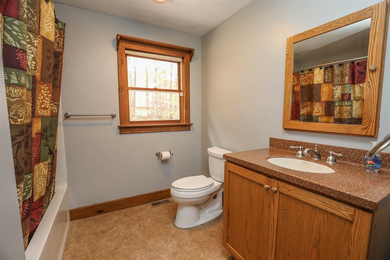 783 Bennington Road Francestown, NH 03043 - Photo 7 of 40 Gallery Image 7