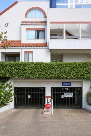 $799,000 | 701 Kettner Boulevard, Unit 100, San Diego, CA 92101