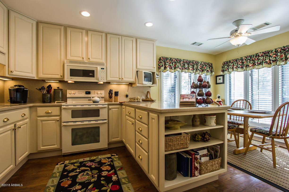 641 South Reeve Road St. Helena Island, SC 29920 - Photo 9 of 37 Kitchen